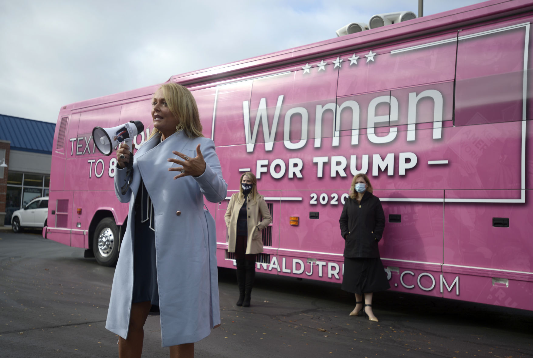WOMEN FOR TRUMP